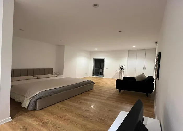 The Master Seaside Duplex By Ps Lejlighed Golem (Tirana)